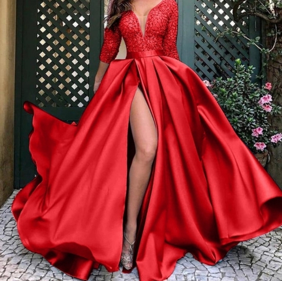 Dresses & Skirts - Red Ball Gown